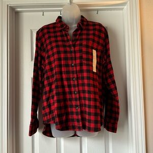 NWT. Universal Thread Plaid Shirt